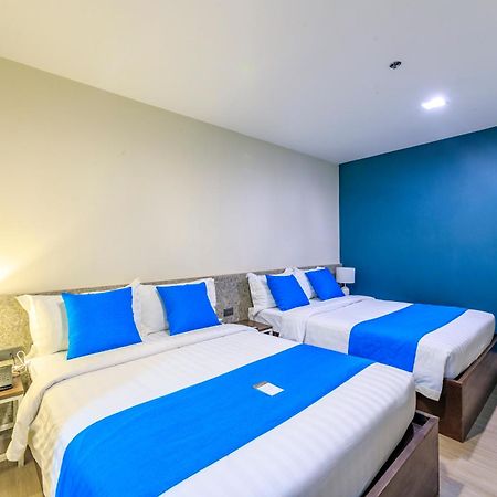 Fynn Boutique Hotel Bacoor Esterno foto